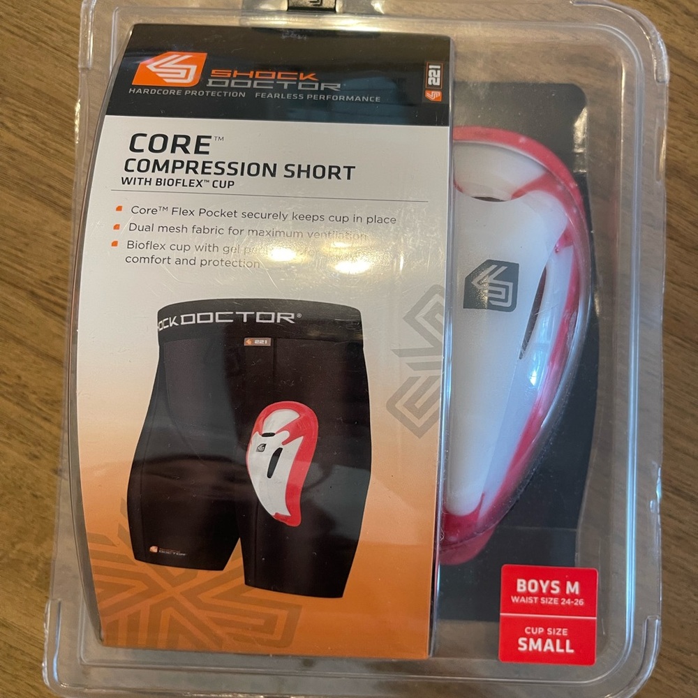 Shock Doctor  Compression Short with BioFlex Cup - Black Boys M Cup Small